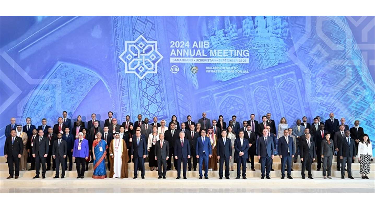 خلال اجتماع مجلس محافظي البنك الآسيوي للاستثمار في البنية التحتية  الإمارات تؤكد التزامها بالبنية التحتية الخضراء وحشد رأس المال الخاص 